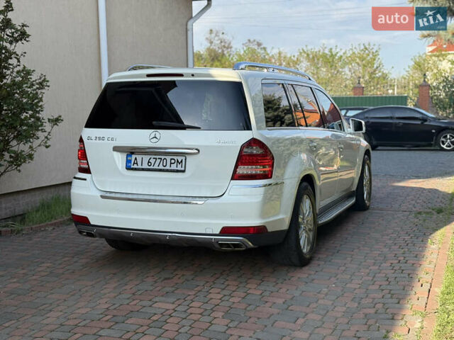 Белый Мерседес ГЛ-класс, объемом двигателя 2.99 л и пробегом 260 тыс. км за 21999 $, фото 13 на Automoto.ua