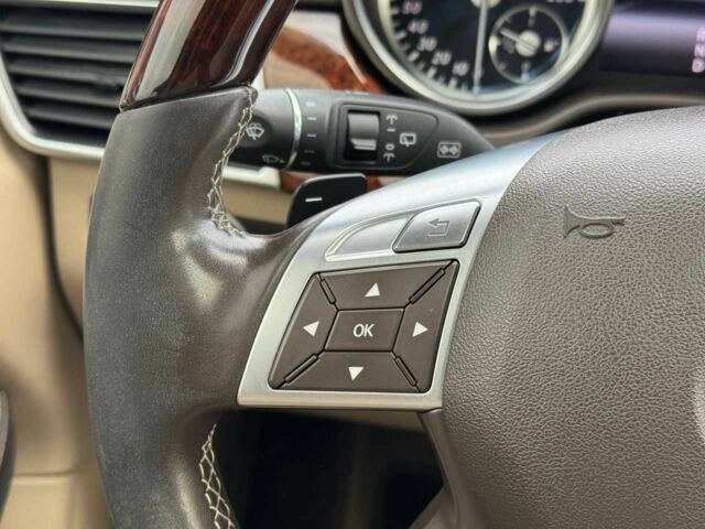 Білий Мерседес ГЛ-Клас, об'ємом двигуна 3 л та пробігом 224 тис. км за 24999 $, фото 11 на Automoto.ua