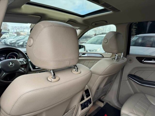 Білий Мерседес ГЛ-Клас, об'ємом двигуна 3 л та пробігом 224 тис. км за 24999 $, фото 22 на Automoto.ua