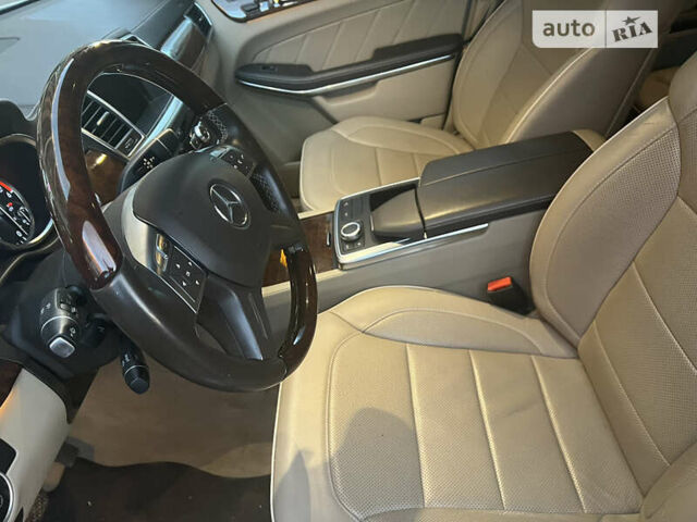 Білий Мерседес ГЛ-Клас, об'ємом двигуна 3 л та пробігом 192 тис. км за 27500 $, фото 20 на Automoto.ua