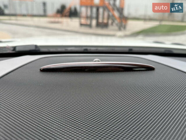 Белый Мерседес ГЛ-класс, объемом двигателя 4.66 л и пробегом 149 тыс. км за 24999 $, фото 32 на Automoto.ua