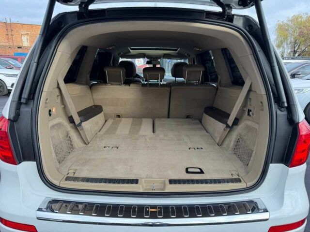 Білий Мерседес ГЛ-Клас, об'ємом двигуна 3 л та пробігом 224 тис. км за 24999 $, фото 15 на Automoto.ua