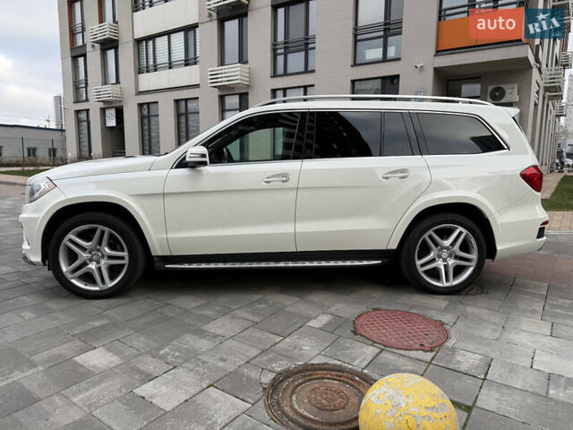 Белый Мерседес ГЛ-класс, объемом двигателя 4.66 л и пробегом 149 тыс. км за 24999 $, фото 3 на Automoto.ua