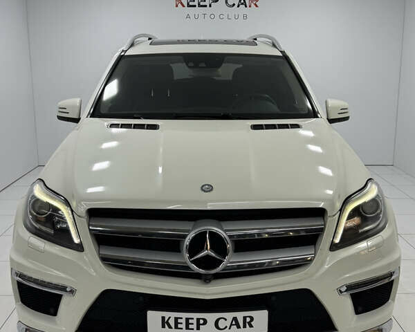 Білий Мерседес ГЛ-Клас, об'ємом двигуна 4.7 л та пробігом 170 тис. км за 18900 $, фото 4 на Automoto.ua