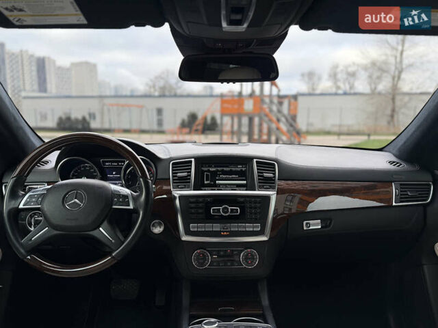 Белый Мерседес ГЛ-класс, объемом двигателя 4.66 л и пробегом 149 тыс. км за 24999 $, фото 22 на Automoto.ua