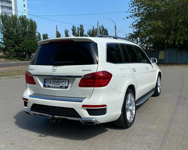 Білий Мерседес ГЛ-Клас, об'ємом двигуна 4.66 л та пробігом 178 тис. км за 18000 $, фото 4 на Automoto.ua