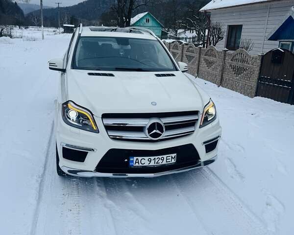 Білий Мерседес ГЛ-Клас, об'ємом двигуна 4.66 л та пробігом 228 тис. км за 21500 $, фото 1 на Automoto.ua