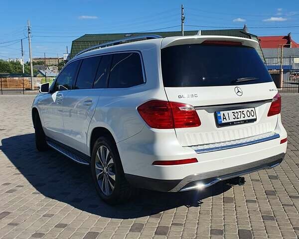 Белый Мерседес ГЛ-класс, объемом двигателя 3 л и пробегом 155 тыс. км за 31900 $, фото 10 на Automoto.ua