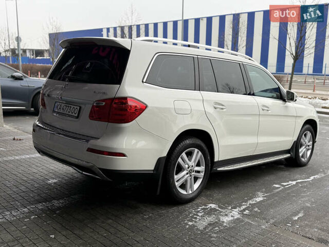 Мерседес ГЛ-Клас 2013 у Києві на Automoto.ua Білий Мерседес ГЛ-Клас, об'ємом двигуна 2.99 л та пробігом 135 тис. км за 28900 $, фото 4 на Automoto.ua