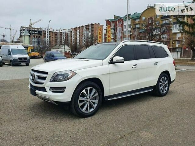 Білий Мерседес ГЛ-Клас, об'ємом двигуна 3 л та пробігом 260 тис. км за 27300 $, фото 4 на Automoto.ua