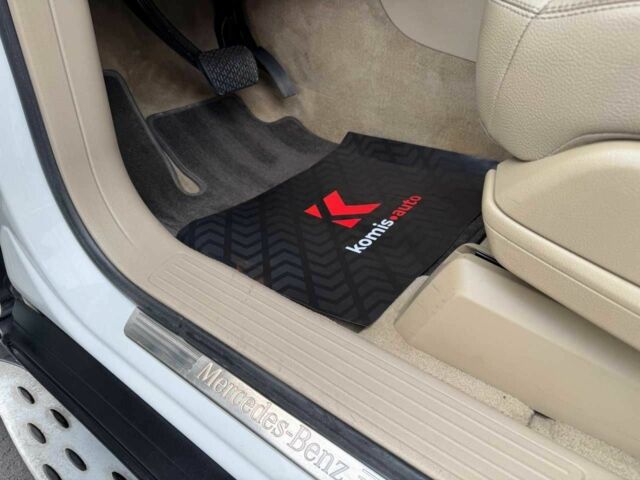 Білий Мерседес ГЛ-Клас, об'ємом двигуна 3 л та пробігом 224 тис. км за 24999 $, фото 8 на Automoto.ua