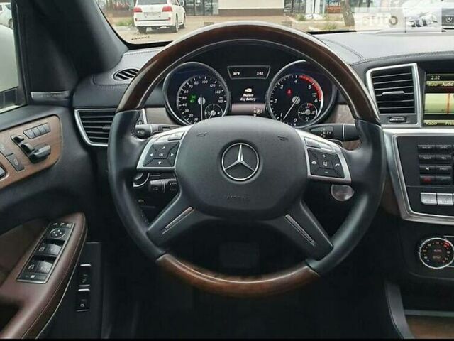 Білий Мерседес ГЛ-Клас, об'ємом двигуна 3 л та пробігом 260 тис. км за 27300 $, фото 13 на Automoto.ua