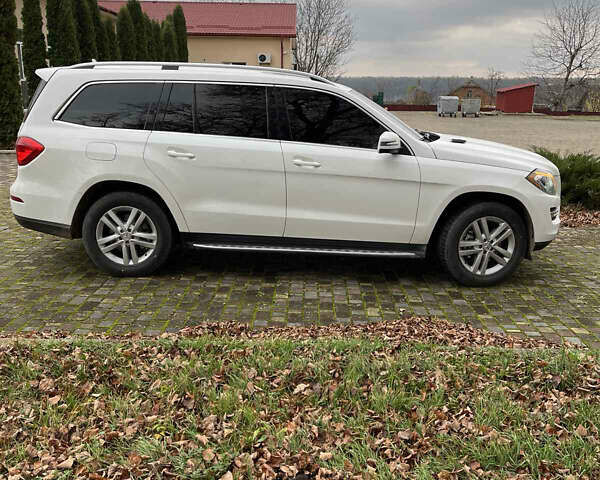 Белый Мерседес ГЛ-класс, объемом двигателя 4.66 л и пробегом 178 тыс. км за 29999 $, фото 4 на Automoto.ua