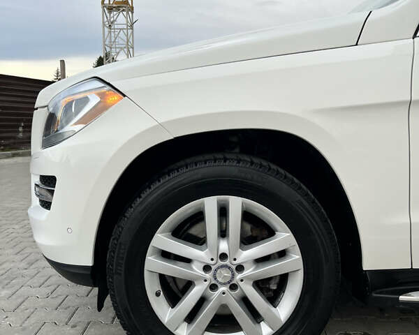 Белый Мерседес ГЛ-класс, объемом двигателя 2.99 л и пробегом 182 тыс. км за 24500 $, фото 7 на Automoto.ua