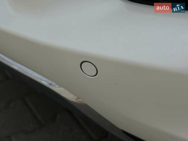 Білий Мерседес ГЛ-Клас, об'ємом двигуна 3 л та пробігом 245 тис. км за 20500 $, фото 7 на Automoto.ua