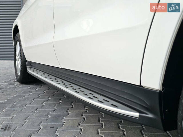 Білий Мерседес ГЛ-Клас, об'ємом двигуна 4.66 л та пробігом 172 тис. км за 29999 $, фото 57 на Automoto.ua