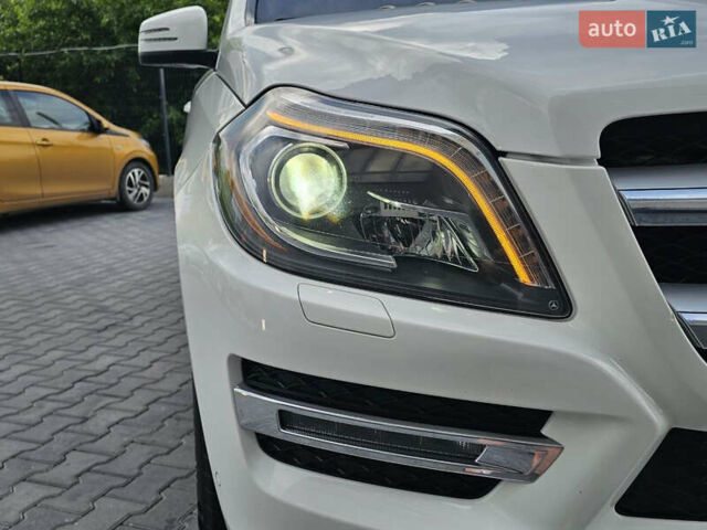 Білий Мерседес ГЛ-Клас, об'ємом двигуна 4.66 л та пробігом 172 тис. км за 29999 $, фото 7 на Automoto.ua