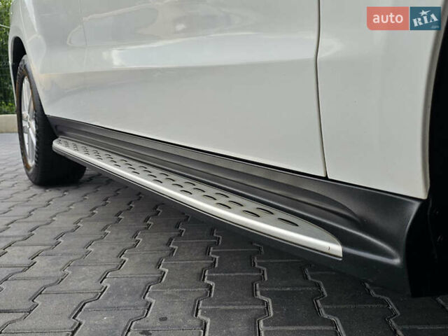 Білий Мерседес ГЛ-Клас, об'ємом двигуна 4.66 л та пробігом 172 тис. км за 29999 $, фото 35 на Automoto.ua