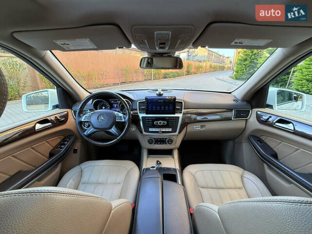 Білий Мерседес ГЛ-Клас, об'ємом двигуна 3 л та пробігом 250 тис. км за 24999 $, фото 11 на Automoto.ua