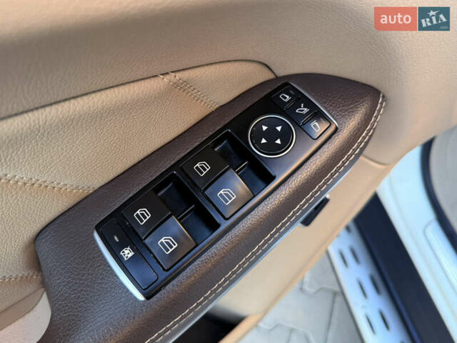 Білий Мерседес ГЛ-Клас, об'ємом двигуна 3 л та пробігом 250 тис. км за 24999 $, фото 87 на Automoto.ua