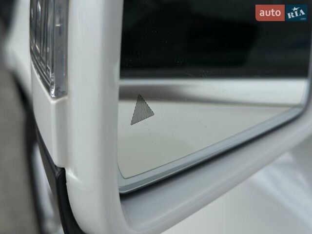 Білий Мерседес ГЛ-Клас, об'ємом двигуна 3 л та пробігом 245 тис. км за 20500 $, фото 28 на Automoto.ua