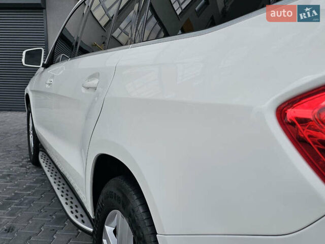 Білий Мерседес ГЛ-Клас, об'ємом двигуна 4.66 л та пробігом 172 тис. км за 29999 $, фото 49 на Automoto.ua