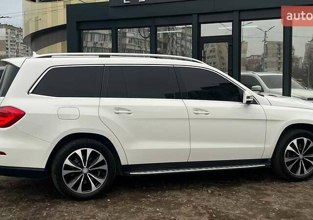 Білий Мерседес ГЛ-Клас, об'ємом двигуна 3 л та пробігом 162 тис. км за 24990 $, фото 5 на Automoto.ua