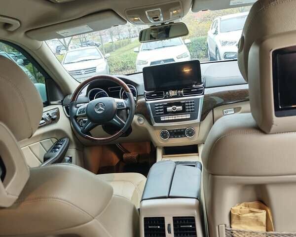 Білий Мерседес ГЛ-Клас, об'ємом двигуна 3 л та пробігом 162 тис. км за 24000 $, фото 17 на Automoto.ua