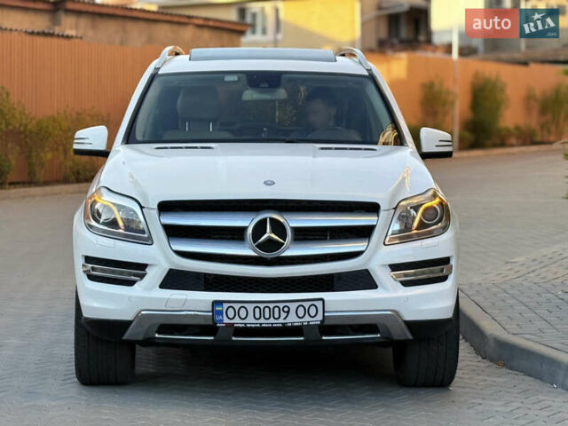 Білий Мерседес ГЛ-Клас, об'ємом двигуна 3 л та пробігом 250 тис. км за 24999 $, фото 6 на Automoto.ua