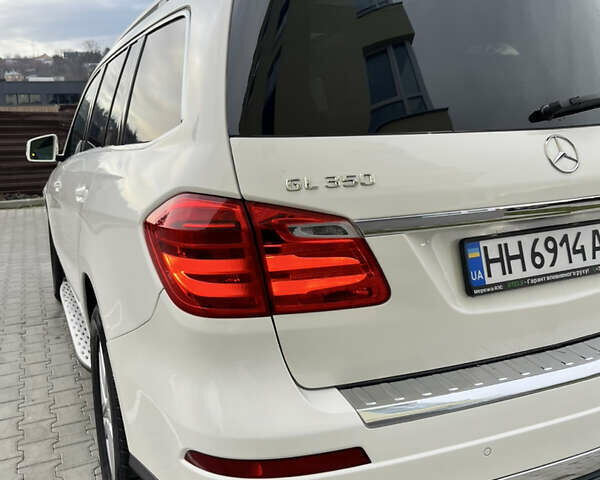 Белый Мерседес ГЛ-класс, объемом двигателя 2.99 л и пробегом 182 тыс. км за 24500 $, фото 14 на Automoto.ua