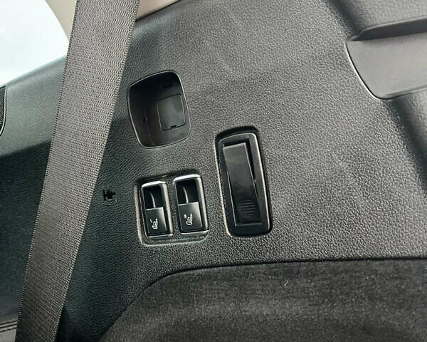 Белый Мерседес ГЛ-класс, объемом двигателя 2.99 л и пробегом 182 тыс. км за 24500 $, фото 41 на Automoto.ua