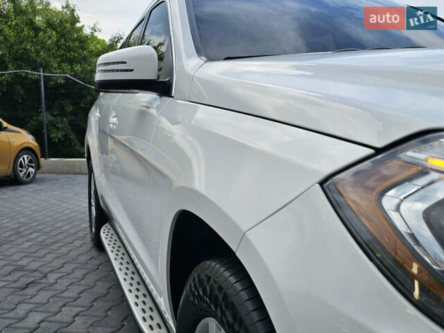 Білий Мерседес ГЛ-Клас, об'ємом двигуна 4.66 л та пробігом 172 тис. км за 29999 $, фото 27 на Automoto.ua