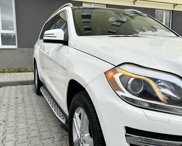 Белый Мерседес ГЛ-класс, объемом двигателя 2.99 л и пробегом 182 тыс. км за 24500 $, фото 22 на Automoto.ua