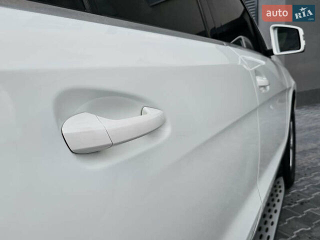 Білий Мерседес ГЛ-Клас, об'ємом двигуна 4.66 л та пробігом 172 тис. км за 29999 $, фото 37 на Automoto.ua