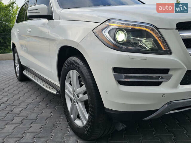 Білий Мерседес ГЛ-Клас, об'ємом двигуна 4.66 л та пробігом 172 тис. км за 29999 $, фото 3 на Automoto.ua