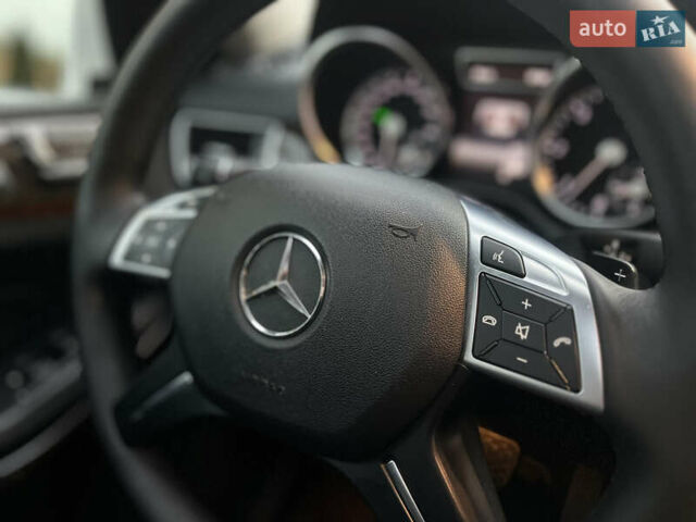Мерседес ГЛ-класс 2014 в Харькове на Automoto.ua Белый Мерседес ГЛ-класс, объемом двигателя 2.99 л и пробегом 195 тыс. км за 25000 $, фото 21 на Automoto.ua