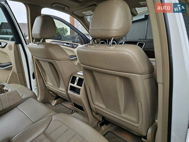 Білий Мерседес ГЛ-Клас, об'ємом двигуна 4.66 л та пробігом 172 тис. км за 29999 $, фото 100 на Automoto.ua