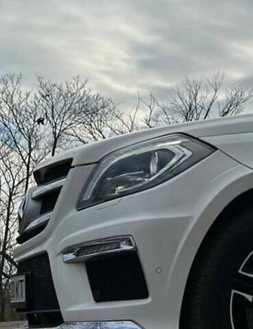 Білий Мерседес ГЛ-Клас, об'ємом двигуна 3 л та пробігом 129 тис. км за 33000 $, фото 1 на Automoto.ua