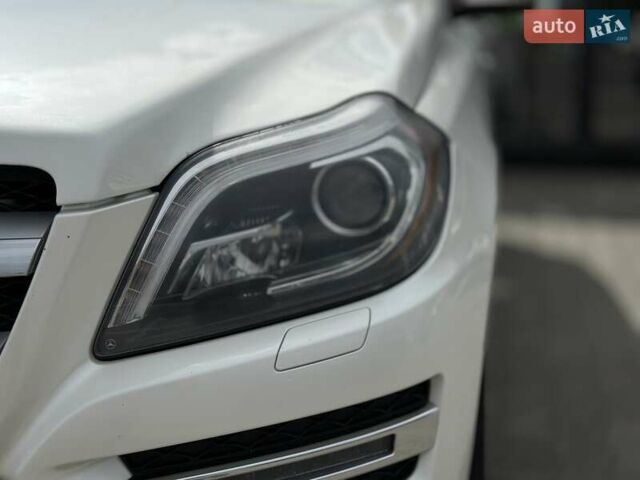 Білий Мерседес ГЛ-Клас, об'ємом двигуна 3 л та пробігом 245 тис. км за 20500 $, фото 6 на Automoto.ua