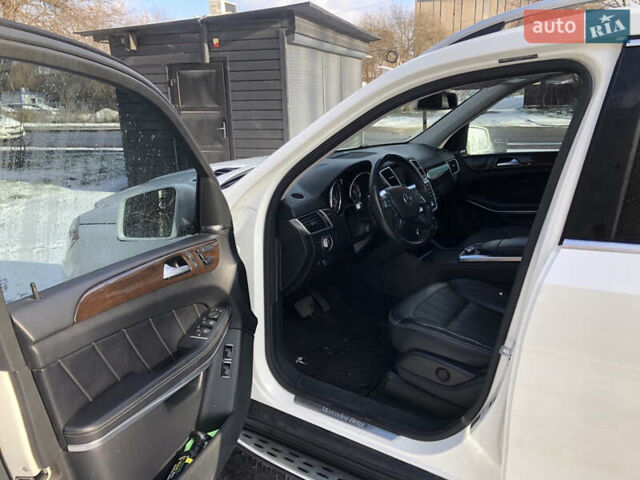 Білий Мерседес ГЛ-Клас, об'ємом двигуна 3 л та пробігом 160 тис. км за 29000 $, фото 5 на Automoto.ua