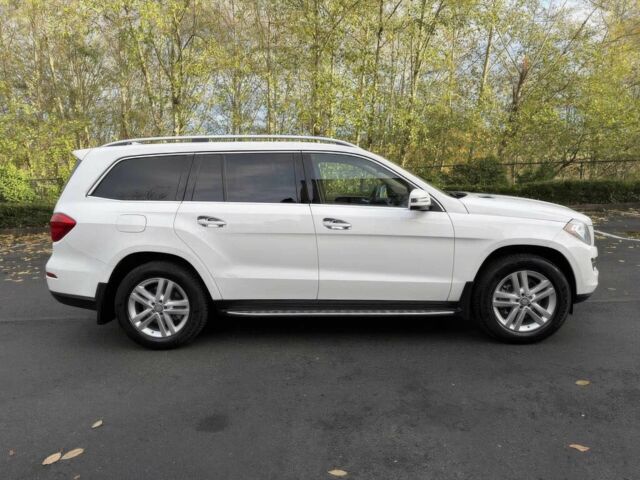 Белый Мерседес ГЛ-класс, объемом двигателя 3 л и пробегом 89 тыс. км за 9100 $, фото 3 на Automoto.ua