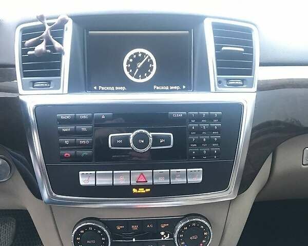 Білий Мерседес ГЛ-Клас, об'ємом двигуна 3 л та пробігом 234 тис. км за 25000 $, фото 11 на Automoto.ua