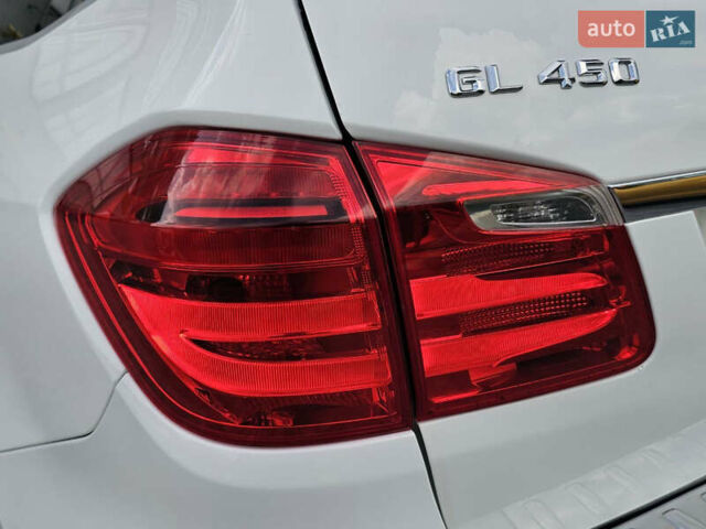 Білий Мерседес ГЛ-Клас, об'ємом двигуна 4.66 л та пробігом 172 тис. км за 29999 $, фото 46 на Automoto.ua