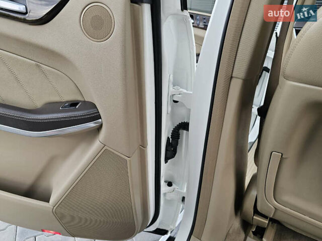 Білий Мерседес ГЛ-Клас, об'ємом двигуна 4.66 л та пробігом 172 тис. км за 29999 $, фото 81 на Automoto.ua