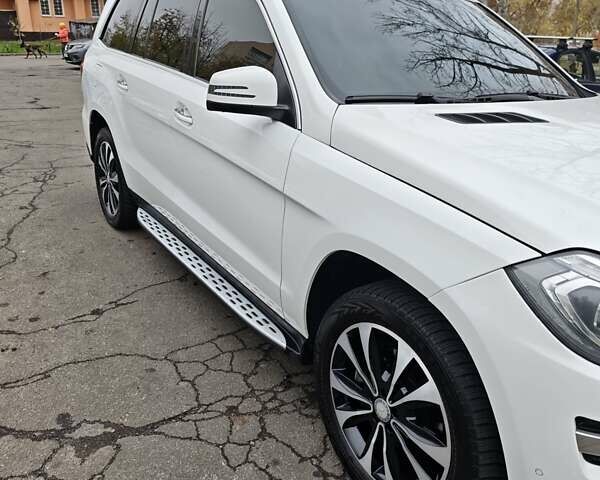 Білий Мерседес ГЛ-Клас, об'ємом двигуна 3 л та пробігом 162 тис. км за 24000 $, фото 5 на Automoto.ua