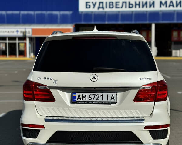 Мерседес ГЛ-класс 2014 в Сумах на Automoto.ua Белый Мерседес ГЛ-класс, объемом двигателя 4.7 л и пробегом 200 тыс. км за 29999 $, фото 5 на Automoto.ua
