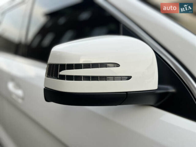 Мерседес ГЛ-класс 2014 в Харькове на Automoto.ua Белый Мерседес ГЛ-класс, объемом двигателя 2.99 л и пробегом 195 тыс. км за 25000 $, фото 9 на Automoto.ua