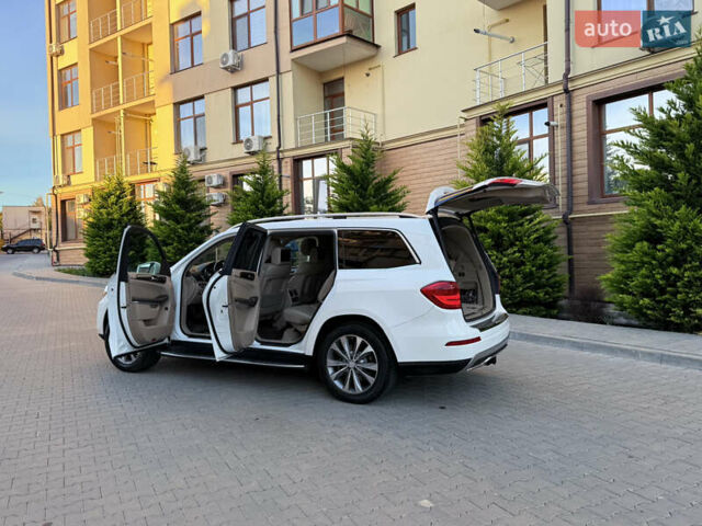 Білий Мерседес ГЛ-Клас, об'ємом двигуна 3 л та пробігом 250 тис. км за 24999 $, фото 14 на Automoto.ua