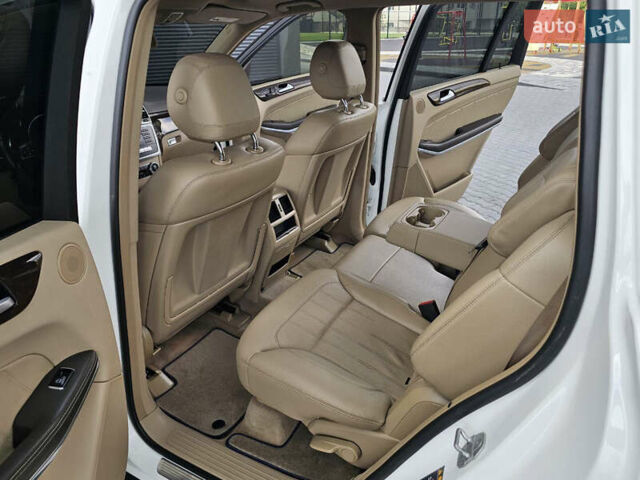 Білий Мерседес ГЛ-Клас, об'ємом двигуна 4.66 л та пробігом 172 тис. км за 29999 $, фото 80 на Automoto.ua