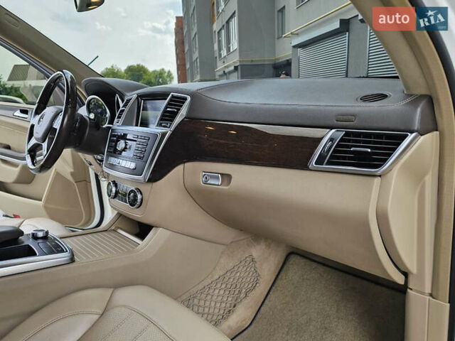 Білий Мерседес ГЛ-Клас, об'ємом двигуна 4.66 л та пробігом 172 тис. км за 29999 $, фото 72 на Automoto.ua